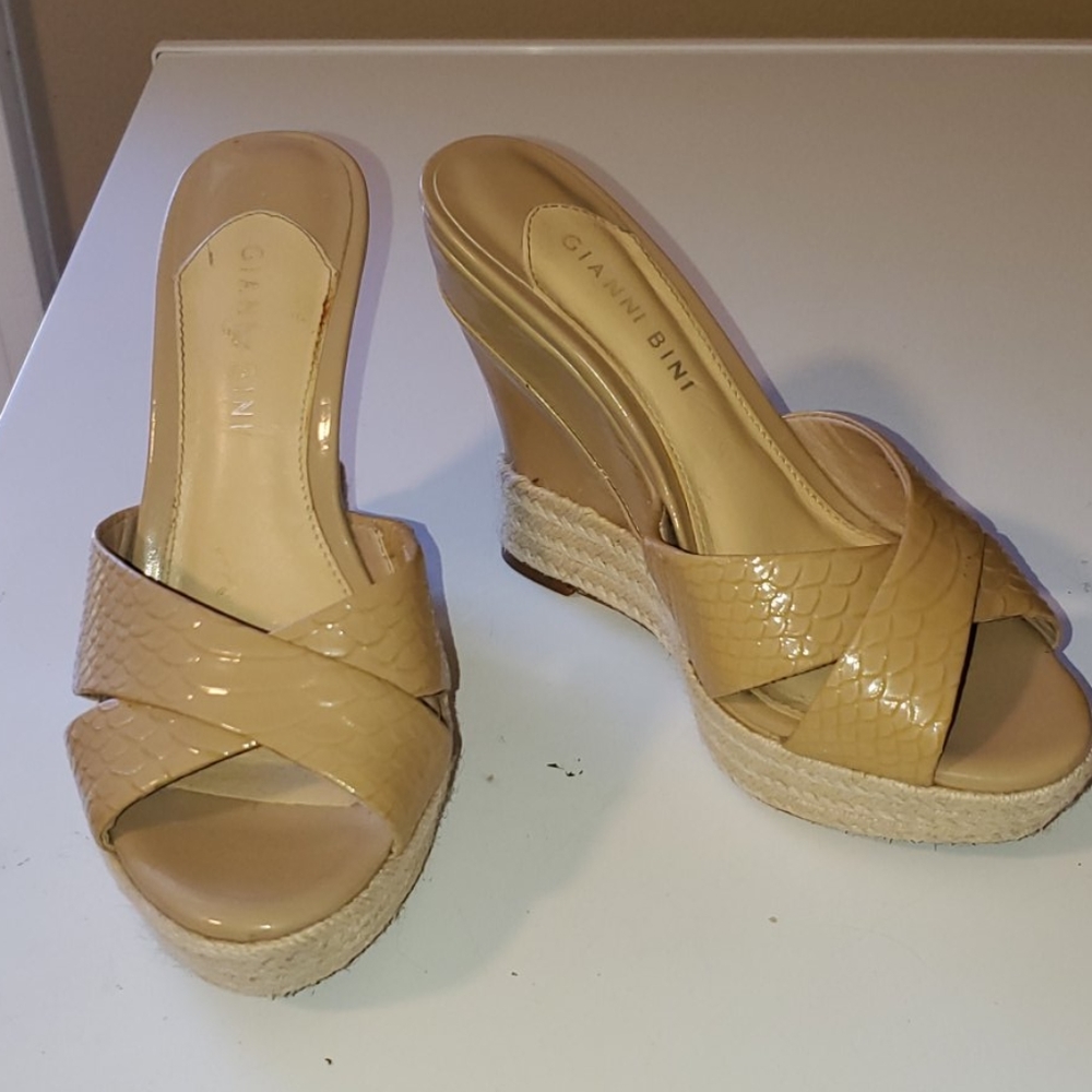 GIANNI BINI Pumps sz 6 1/2